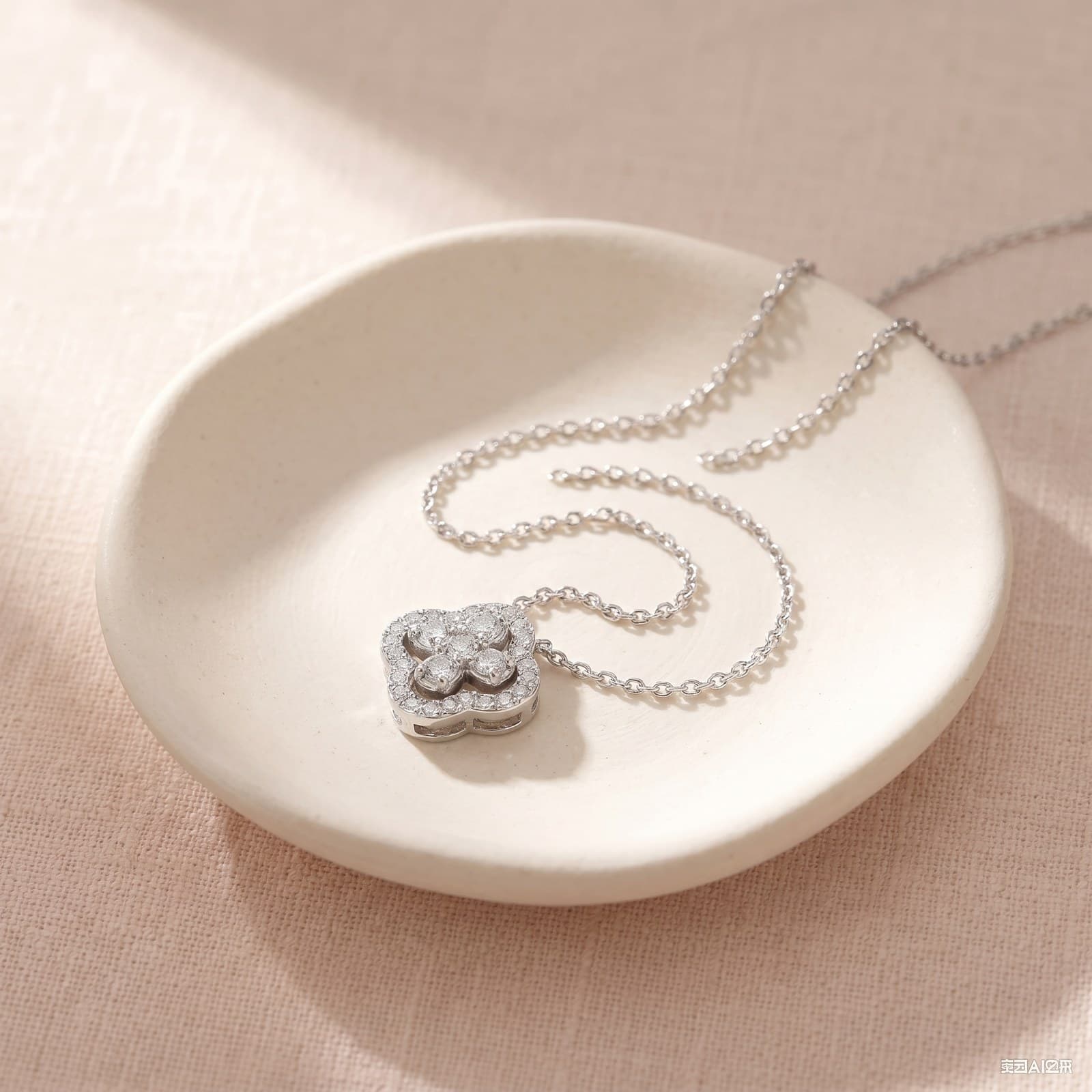 Clover Pendant Necklace — view 5